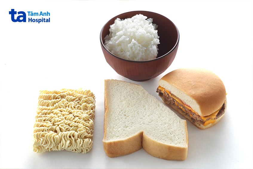 xuất huyết dịch kính kiêng tinh bột xấu