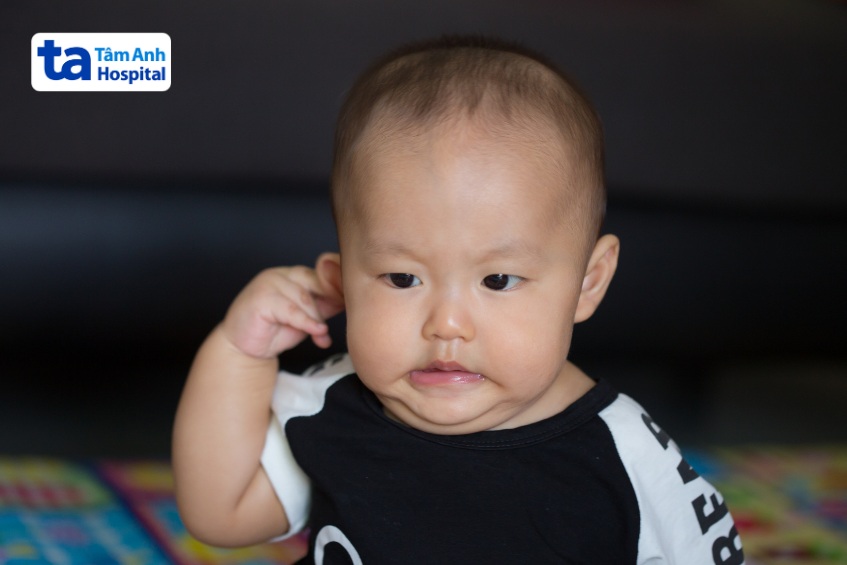 ai có nguy cơ cao mắc viêm tai giữa do phế cầu