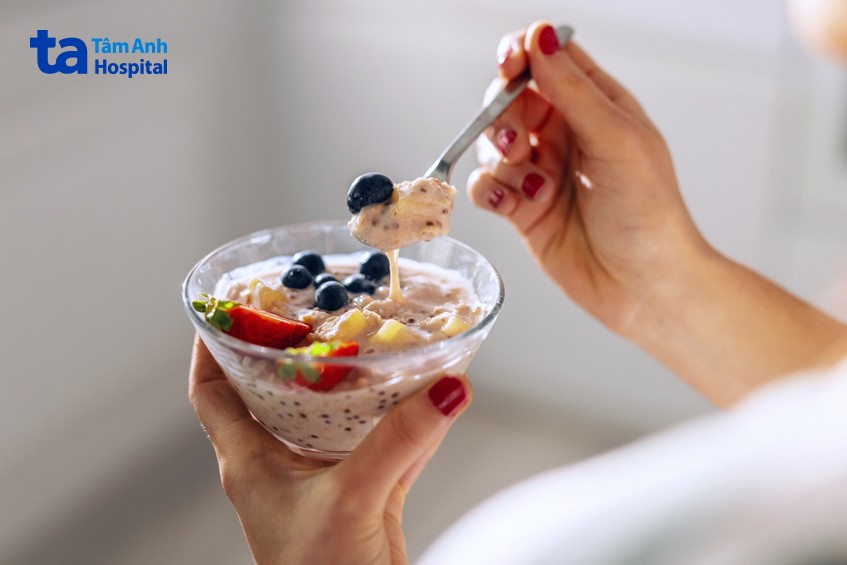 ăn uống chánh niệm hạn chế ăn nhiều