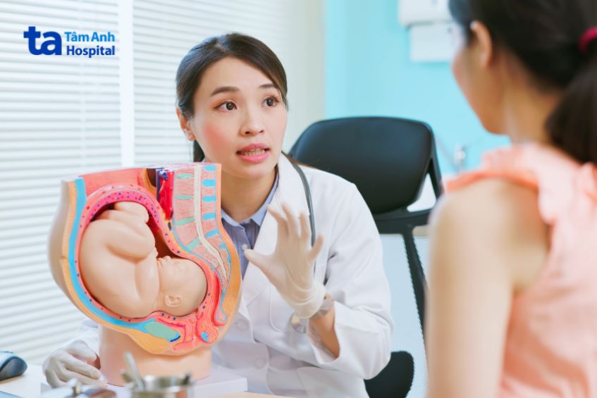 Khi có chẩn đoán cạn ối tùy thuộc vào từng trường hợp cụ thể mà bác sĩ sẽ chỉ định phương pháp sinh an toàn cho mẹ và thai nhi