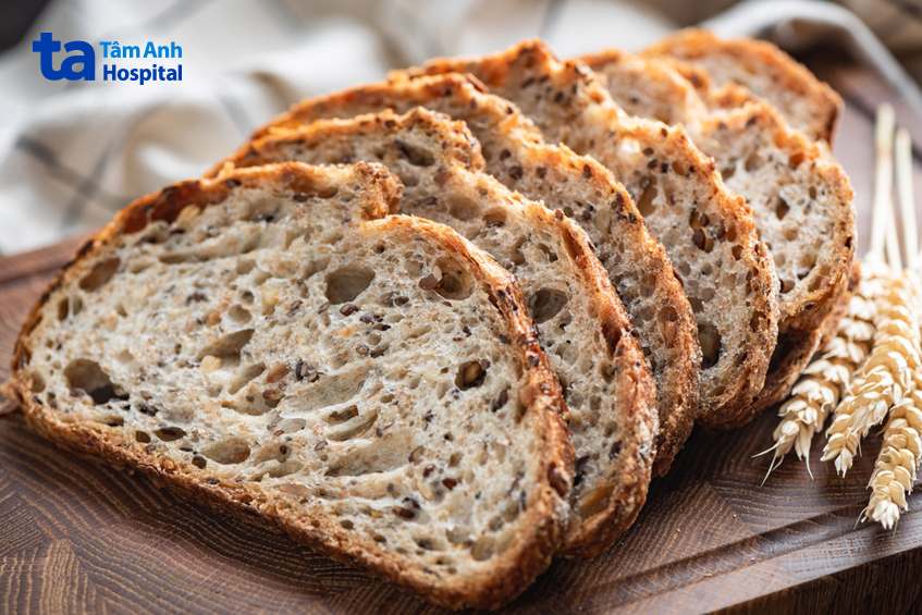 bánh mì nguyên cám tốt khi giảm cân
