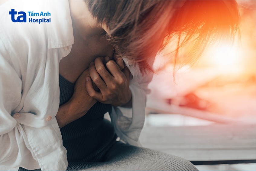 bệnh nhân khó thở và có nguy cơ suy hô hấp