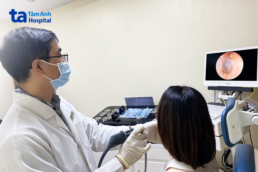 bác sĩ nội soi tai