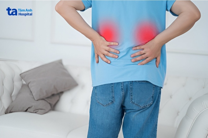 đau lưng biểu hiện bệnh ung thư thận