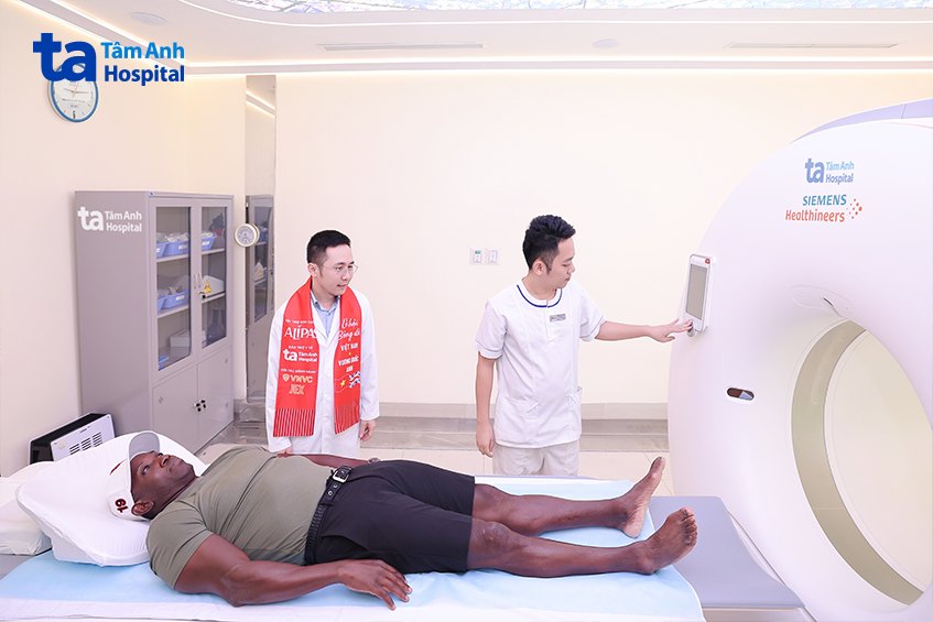 dwight yorke trải nghiệm ct somatom force vb30