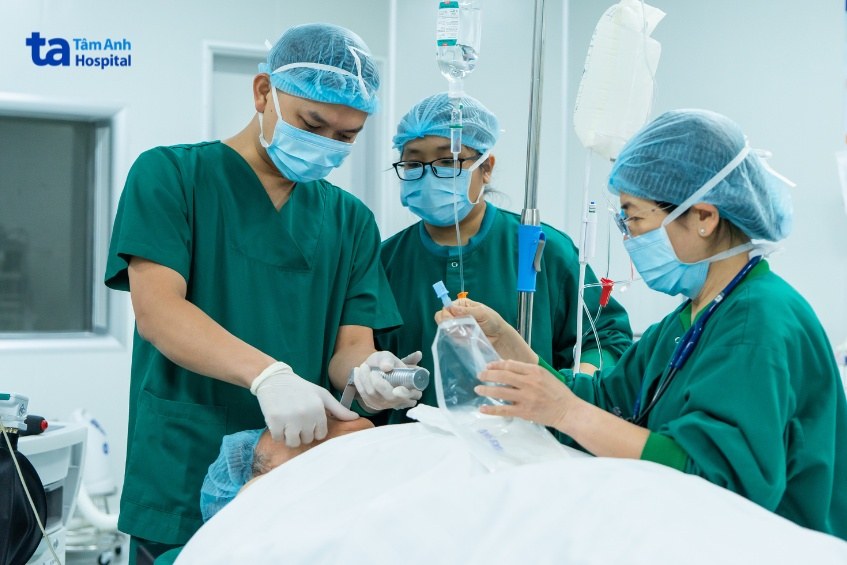 gây mê trước khi mổ ung thư