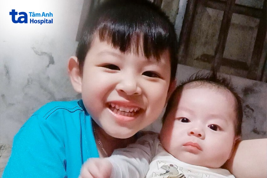 Hai con chị Quế chào đời nhờ kỹ thuật thụ tinh ống nghiệm tại IVF Tâm Anh