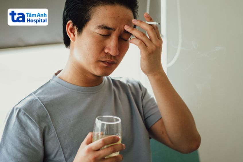 Hút thuốc lá làm tăng đáng kể LDL cholesterol trong máu