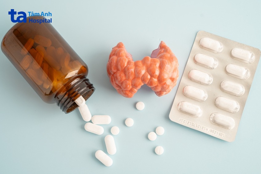 lựa chọn các loại thuốc trị bướu cổ phù hợp cho người bệnh