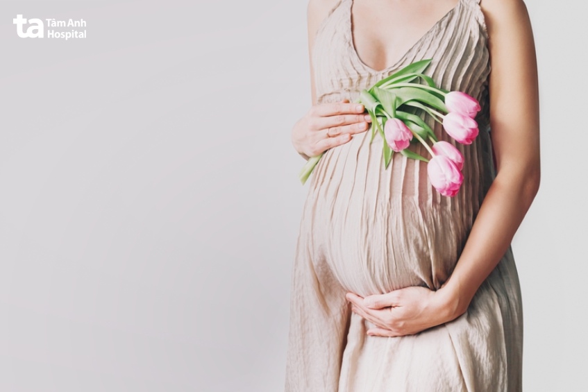 mang thai có triệt lông được không