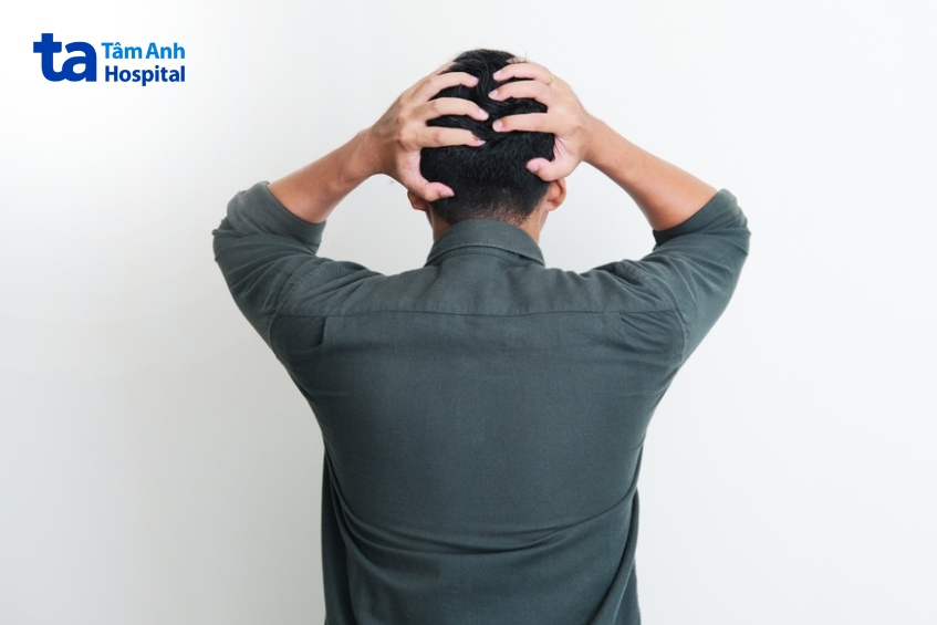 nam giới bị teo tinh hoàn 2 bên