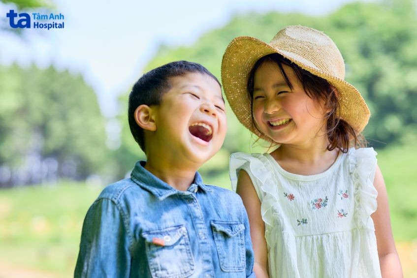 nạo va cho bé có sao không