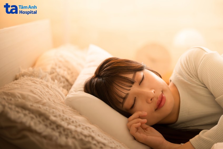 ngủ đủ giấc mỗi đêm giúp giảm cân