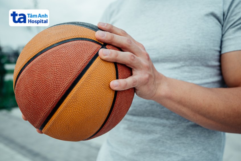 Nguyên nhân gây chấn thương ngón tay