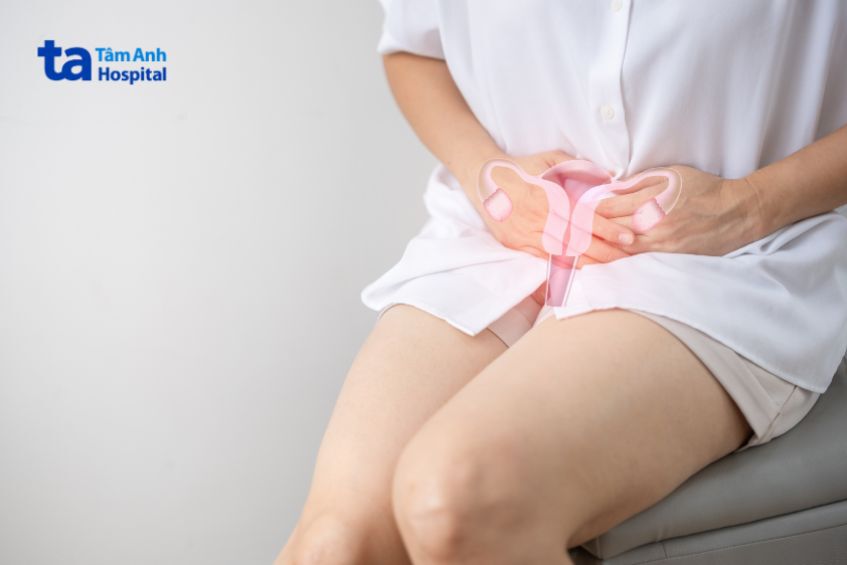 Ngay khi cơ thể có những dấu hiệu bất thường, chị em đừng chủ quan mà hãy thăm khám ngay để có chẩn đoán chính xác