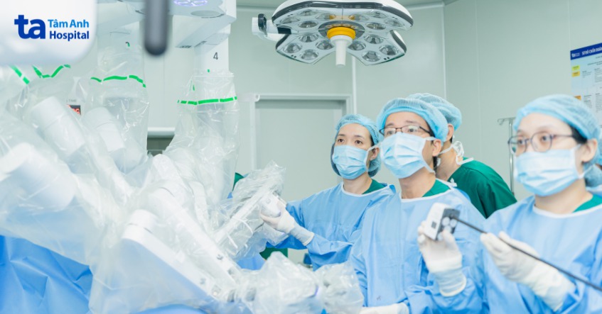 phẫu thuật nội soi bằng robot tại tâm anh
