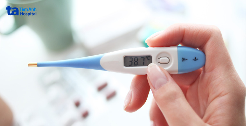 sốt là dấu hiệu cơ thể đang nhiễm trùng