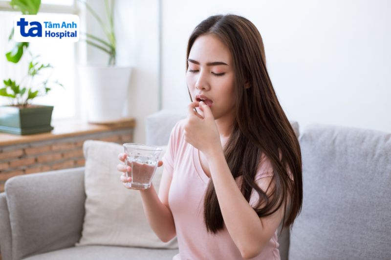 bệnh sốt rét cần dùng thuốc bác sĩ