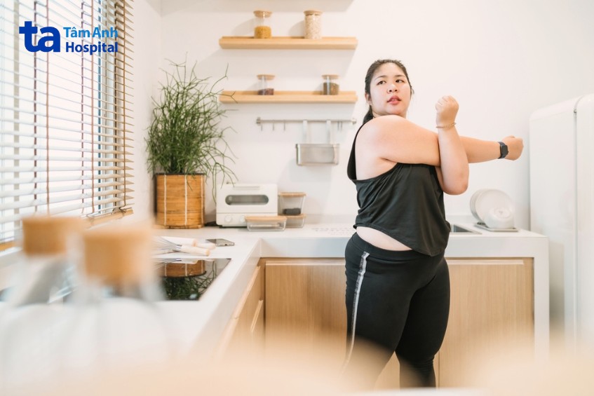 sử dụng thuốc có tác dụng phụ gây tích mỡ