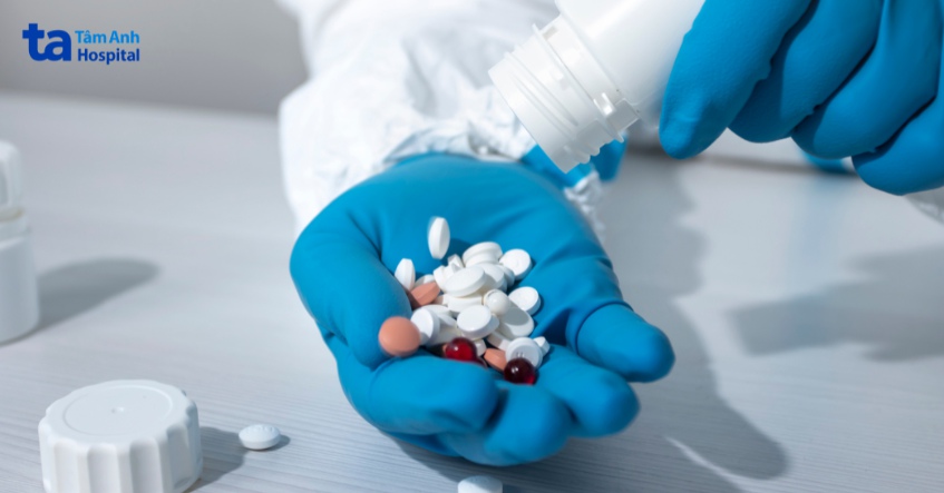 tác dụng phụ do thuốc