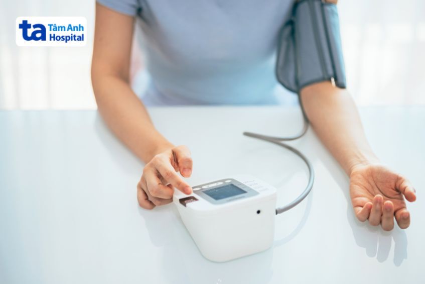 Tăng huyết áp có thể là một trong những nguyên nhân gây bất thường nhịp tim