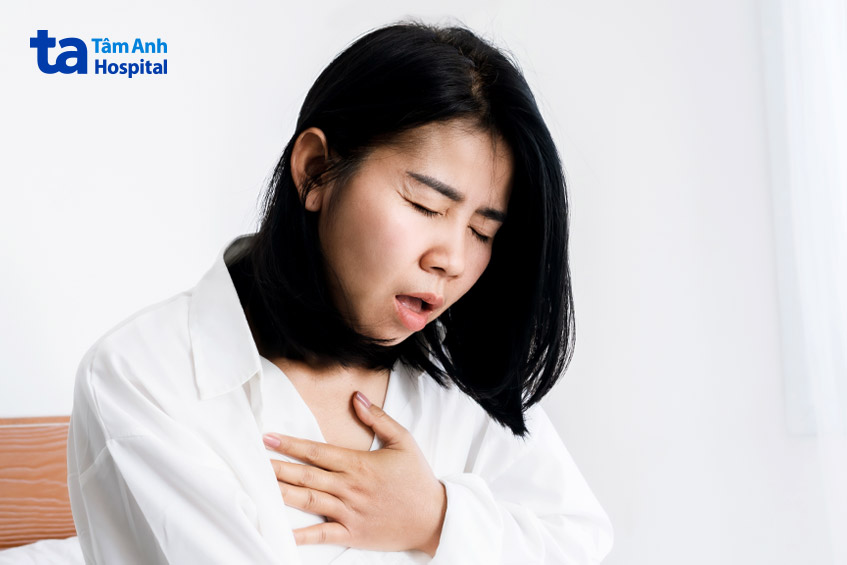 triệu chứng khó thở ở bệnh nhân tràn khí màng phổi