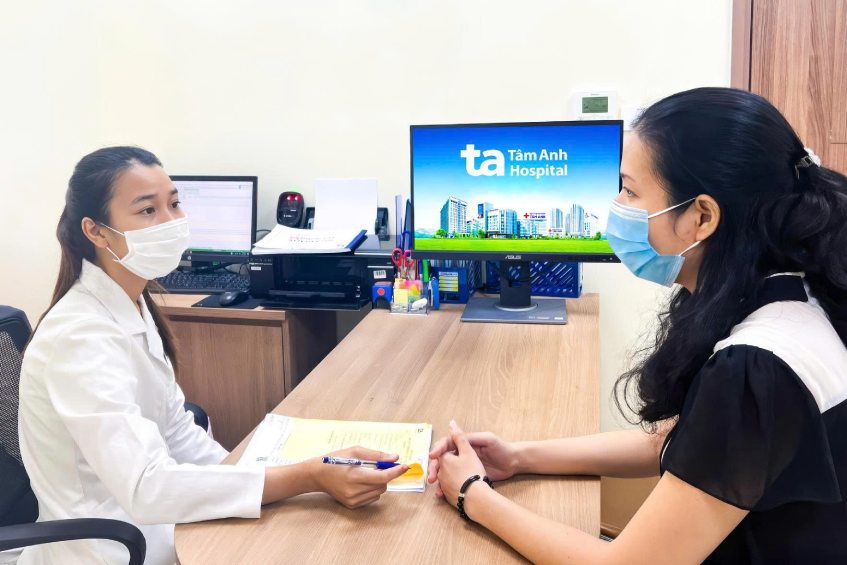 Bác sĩ tư vấn cách bảo vệ sức khỏe cho phụ nữ