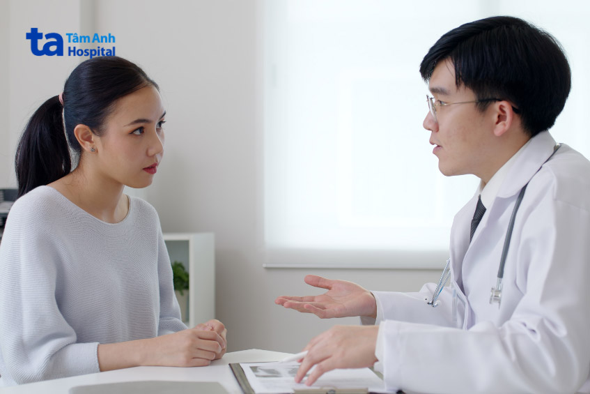 bác sĩ tư vấn và hướng dẫn cụ thể