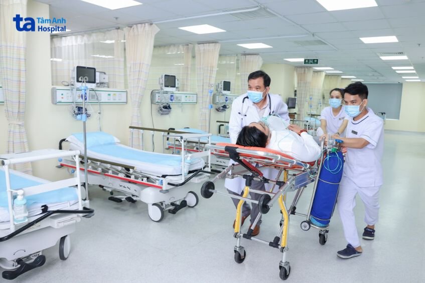 bác sĩ tuyến đầu