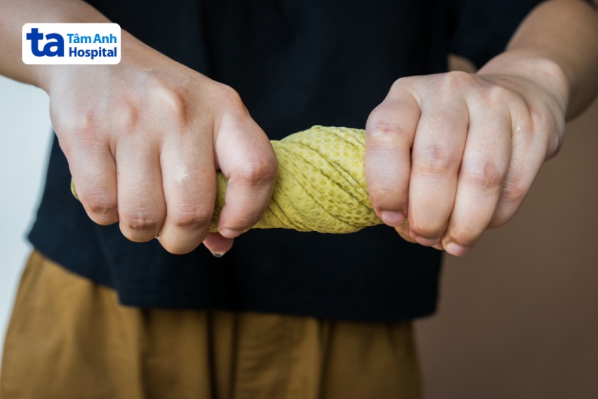 bài tập vặn khăn