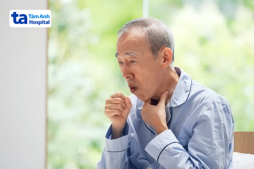 biểu hiện nôn ra máu