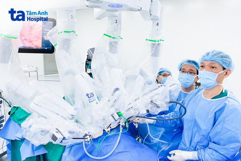 ca phẫu thuật được hỗ trợ bởi robot