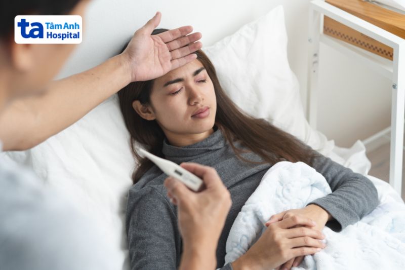 nghỉ ngơi đầy đủ khi có triệu chứng đau đầu