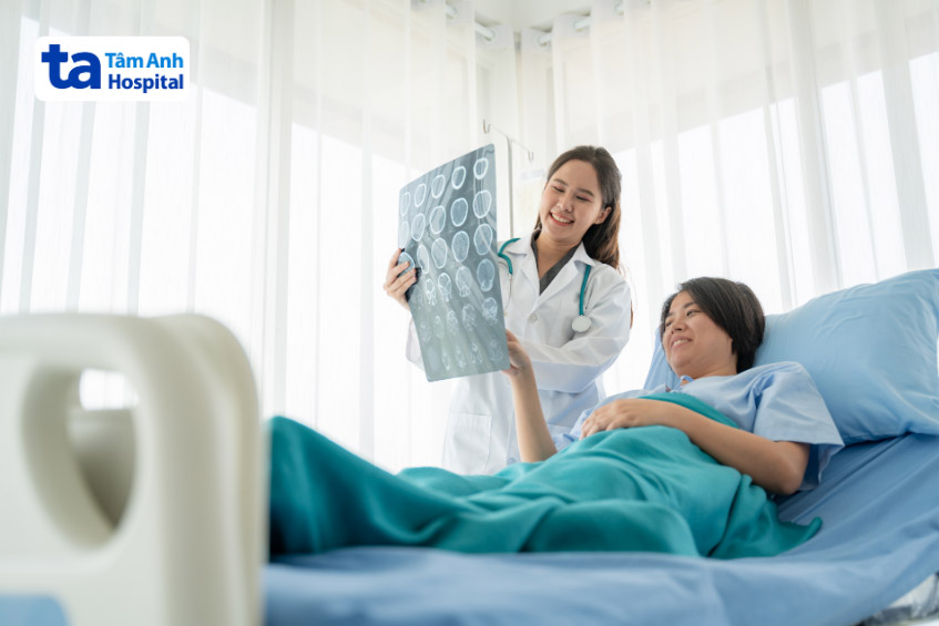 điều trị bằng cách theo dõi định kỳ