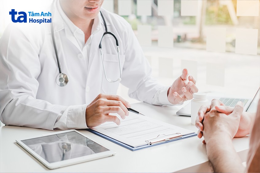 Khám và đánh giá sức khỏe xương định kỳ sau sinh