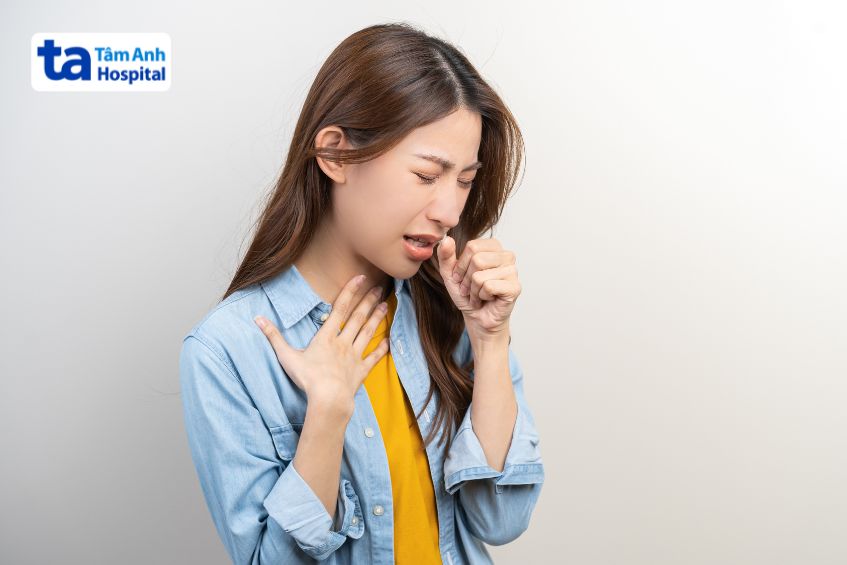 Người bị ho lâu ngày