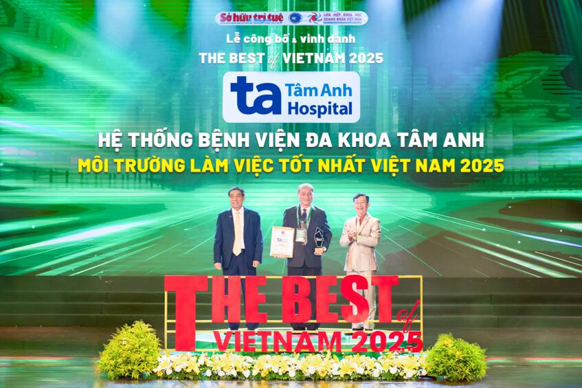 nhận giải thưởng the best of việt nam 2025