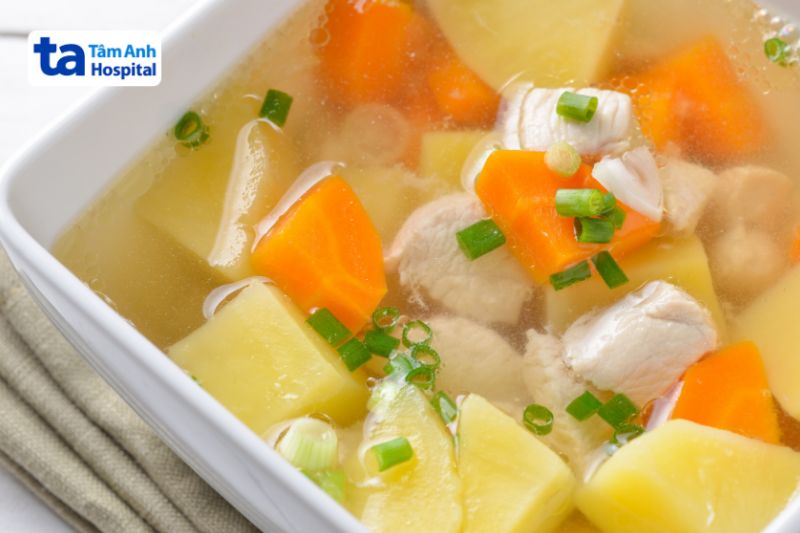 canh gà rau củ là món ăn ngon bổ và tốt