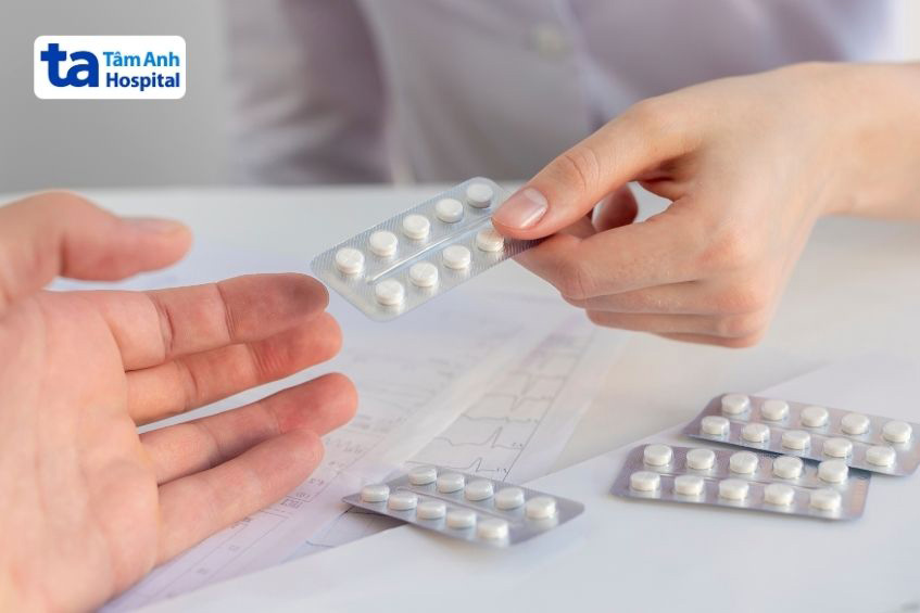 Nhóm lợi tiểu quai rất thường sử dụng cho trường hợp cấp cứu vì tăng huyết áp