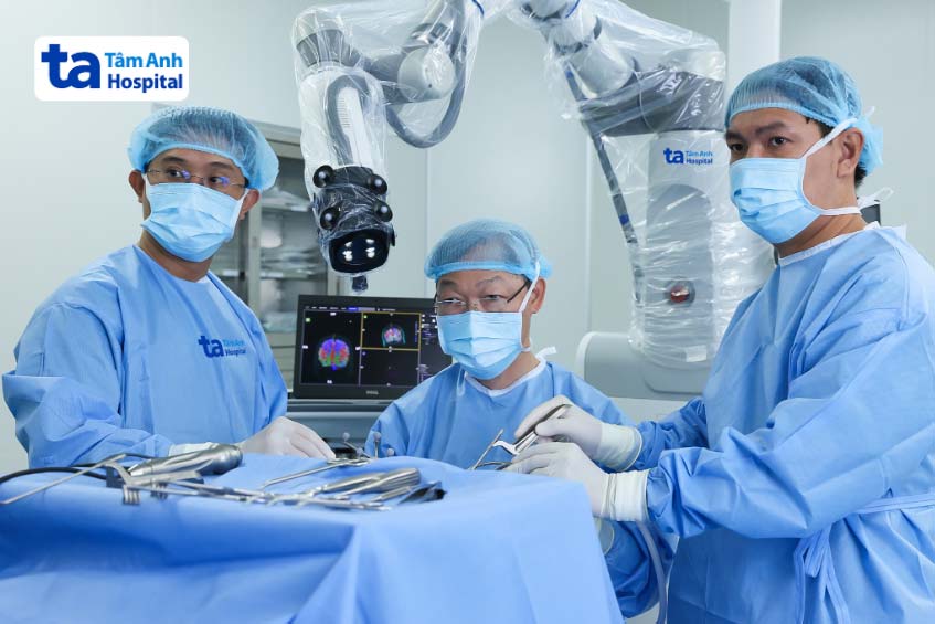ứng dụng công nghệ ai trong mổ não