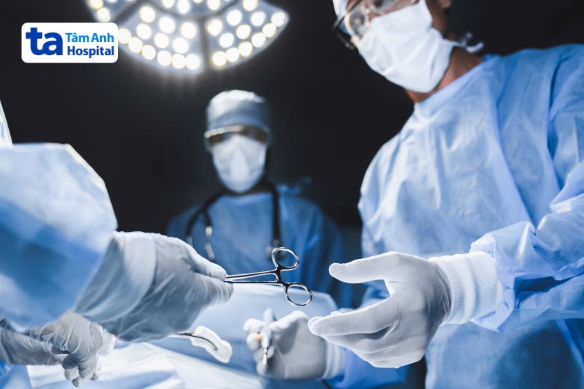 yếu tố ảnh hưởng đến chi phí phẫu thuật