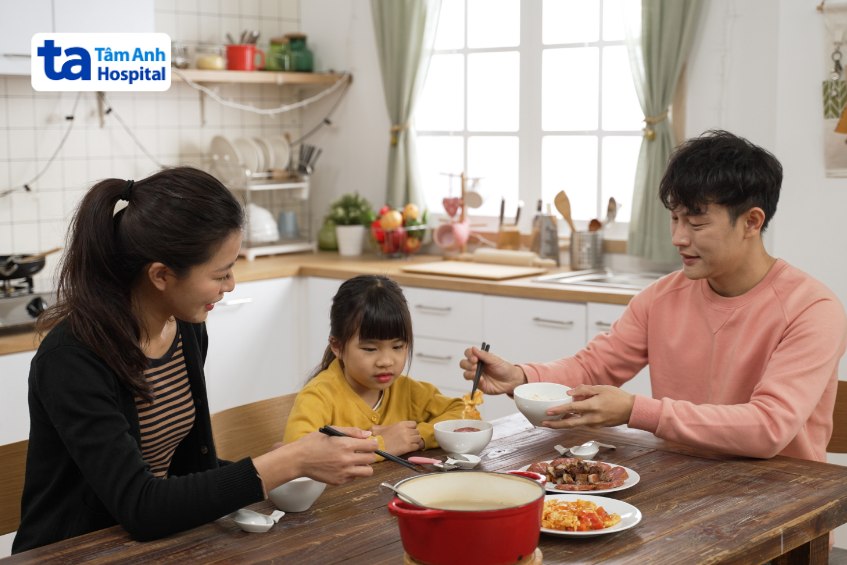 ăn uống khoa học cải thiện bệnh