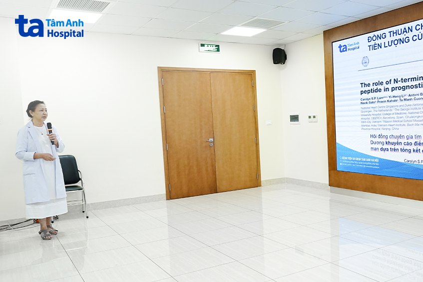 BS CKII Trần Thị Thanh Nga nhấn mạnh vai trò của xét nghiệm