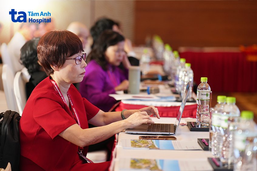 hình ảnh hội nghị hô hấp 2025