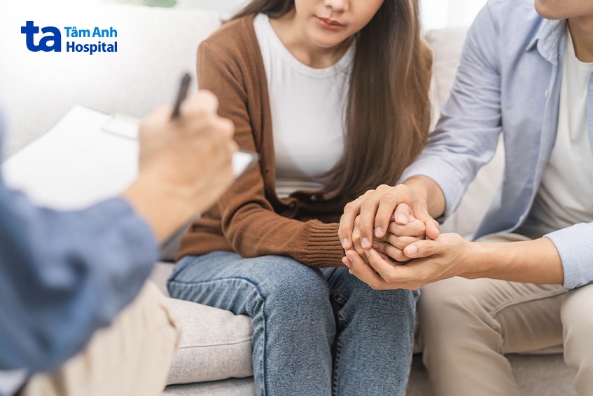 Hãy lắng nghe cơ thể và tham khảo ý kiến bác sĩ trước khi quyết định quan hệ sau thủ thuật