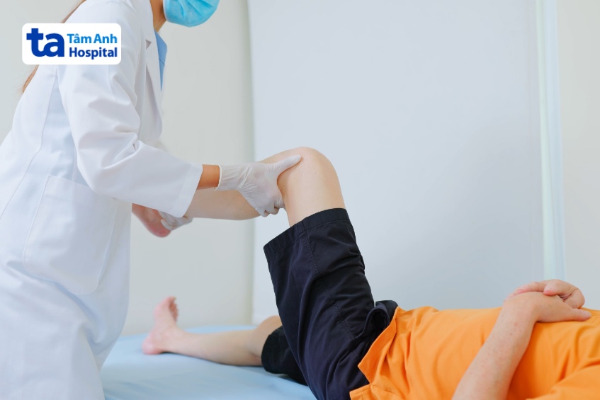 tập gấp háng duỗi gối