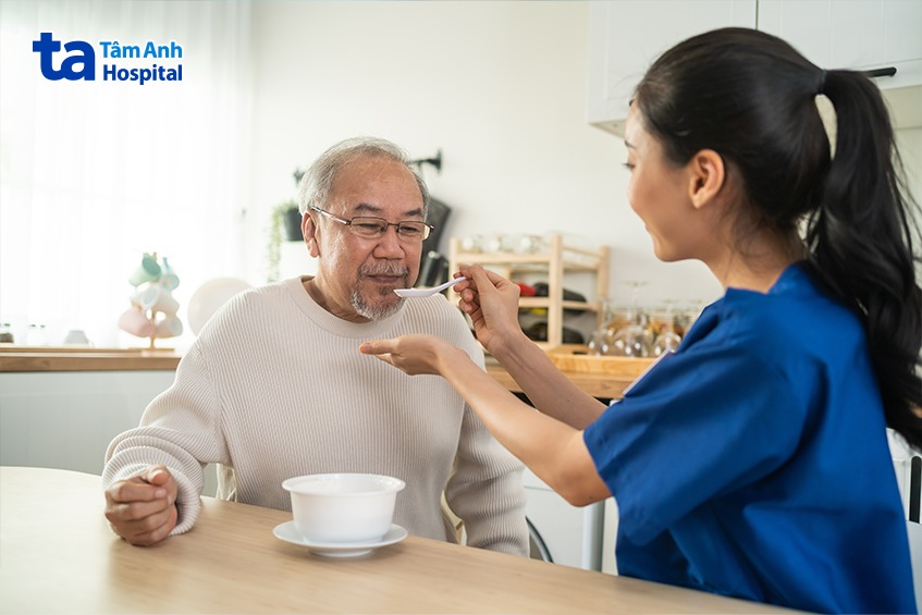 thực đơn hỗ trợ phục hồi cải thiện cuộc sống người bệnh