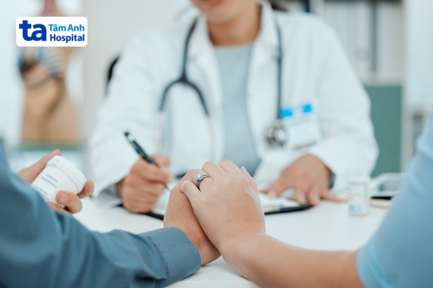 tư vấn chữa vô sinh do u tuyến yên