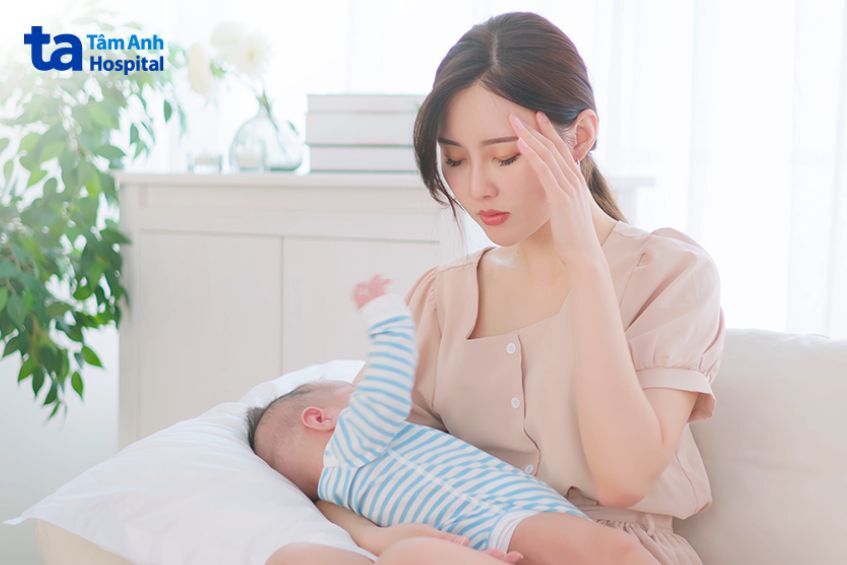Nổi Mề Đay Sau Sinh Xử Lý Làm Sao An Toàn Cho Mẹ Và Bé? 3 Gấy Rối Loạn Giấc Ngủ, Ảnh Hưởng Tâm Lý