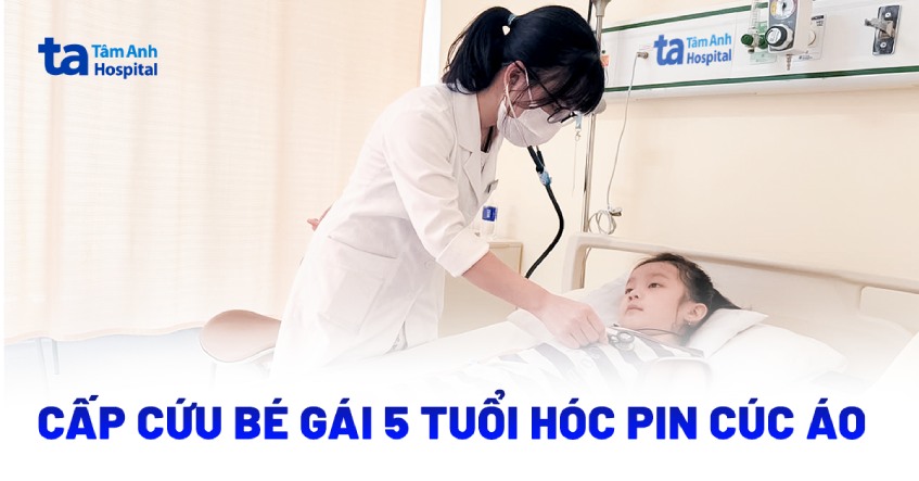 Cấp cứu bé gái 5 tuổi nuốt pin cúc áo